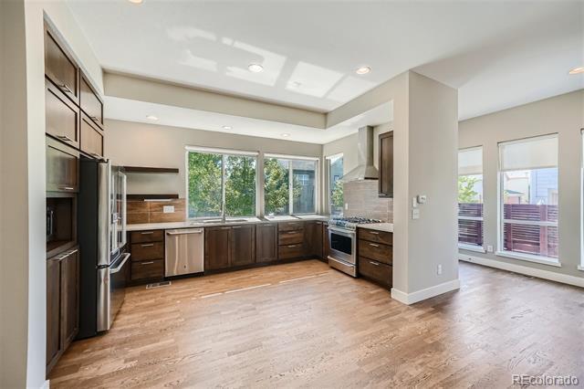Building Photo - 6633 Avrum Dr