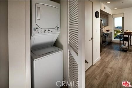 Building Photo - 12029 Wilshire Blvd