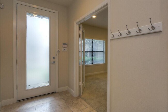 Building Photo - 6909 Staffordshire