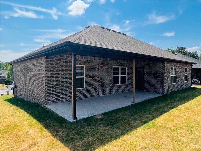 Building Photo - 2648 S Olive Ct