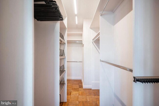 Building Photo - 3101 New Mexico Ave NW