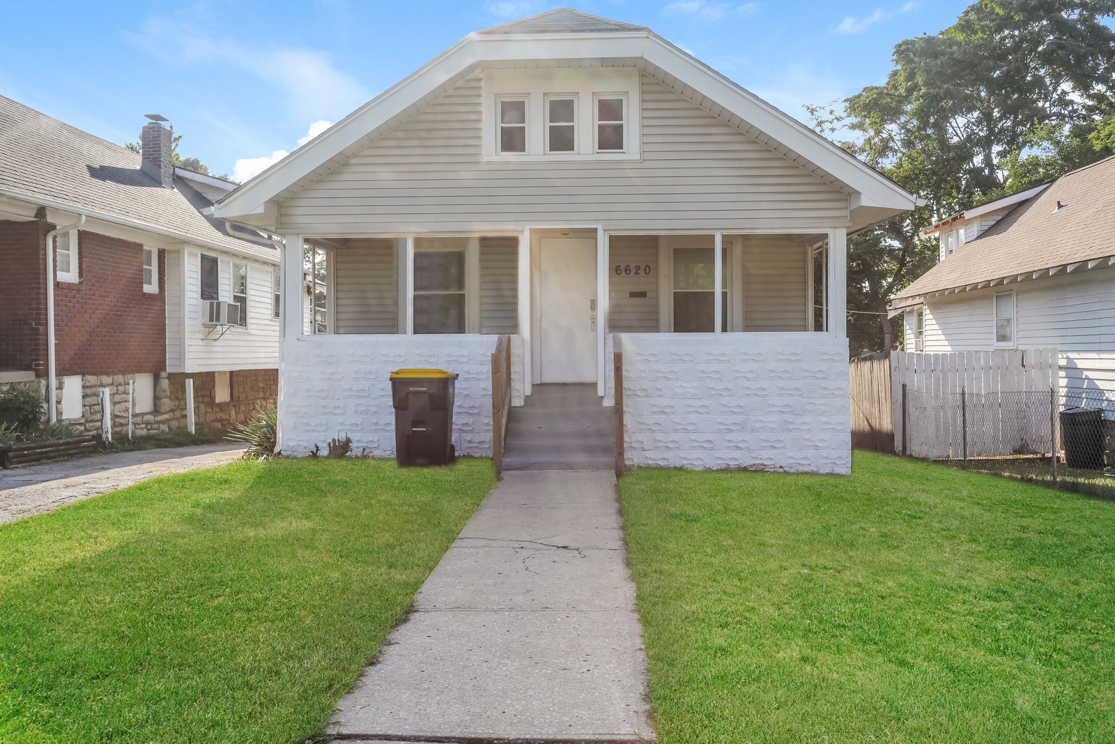Building Photo - 6620 Wabash Ave
