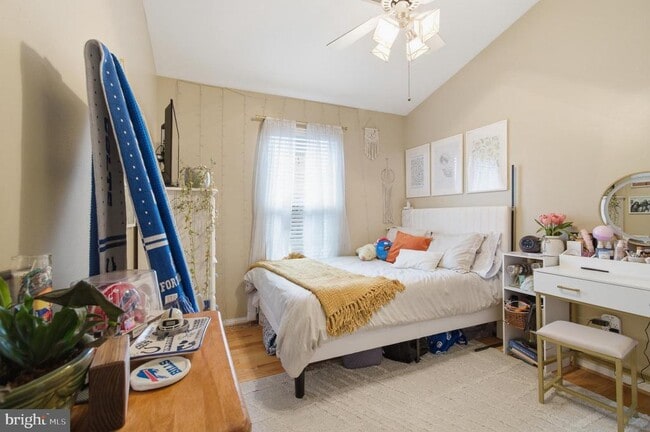 Building Photo - 1514 Long Dr Ct