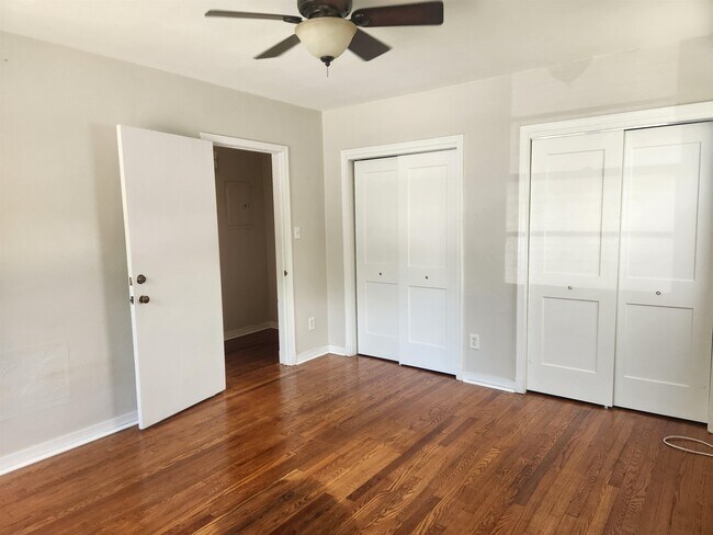 Building Photo - 55 Riberia St