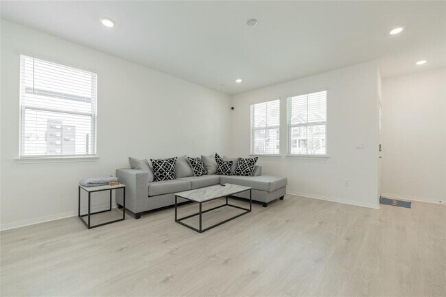 Building Photo - 2548 Caleb Asher Lp