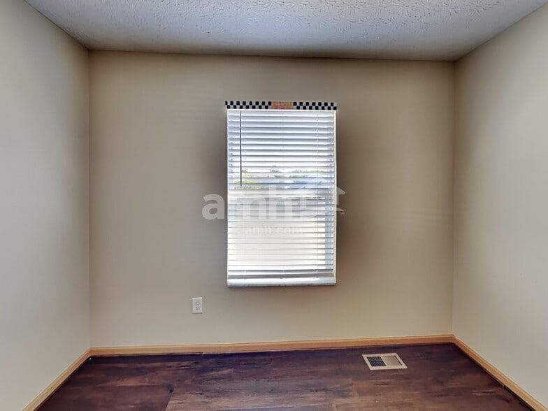 Building Photo - 5547 Glenchester Dr