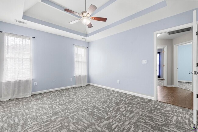 Building Photo - 324 Tyson Glen Dr