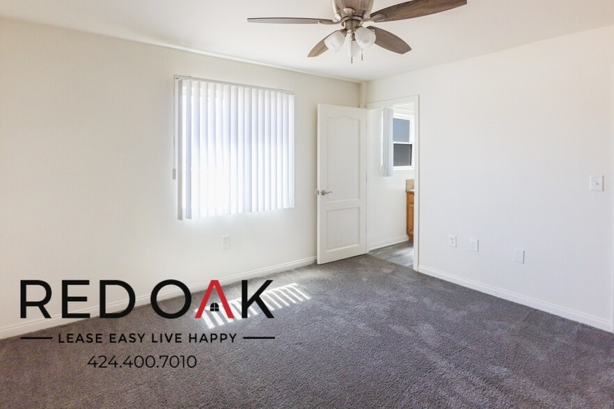 Building Photo - 319 S Westlake Ave