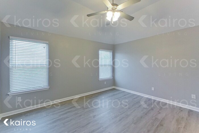 Building Photo - 713 S Patterson Dr