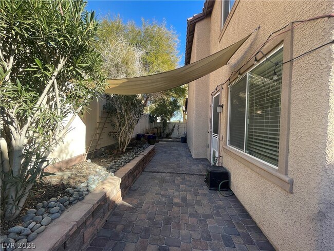 Building Photo - 2412 Briggsdale Avenue