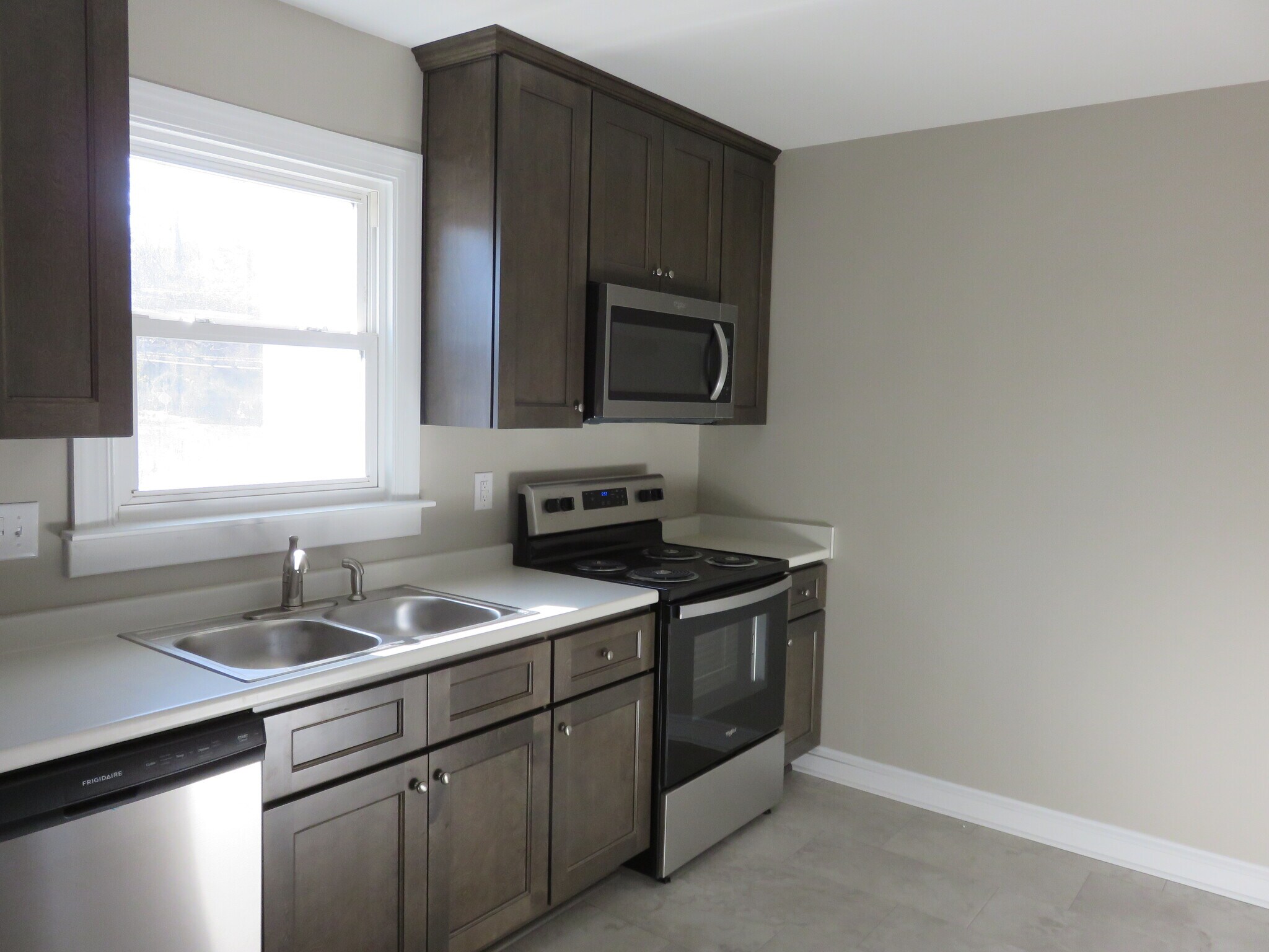 Building Photo - 107 A P Hill Ave