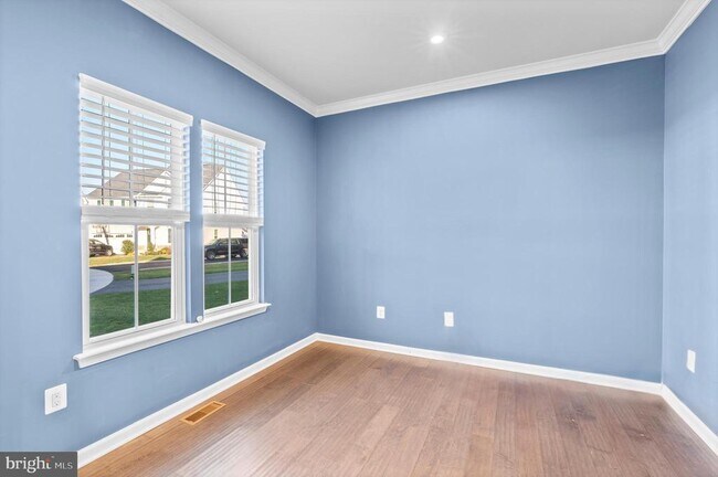 Building Photo - 311 Sunrise Ct