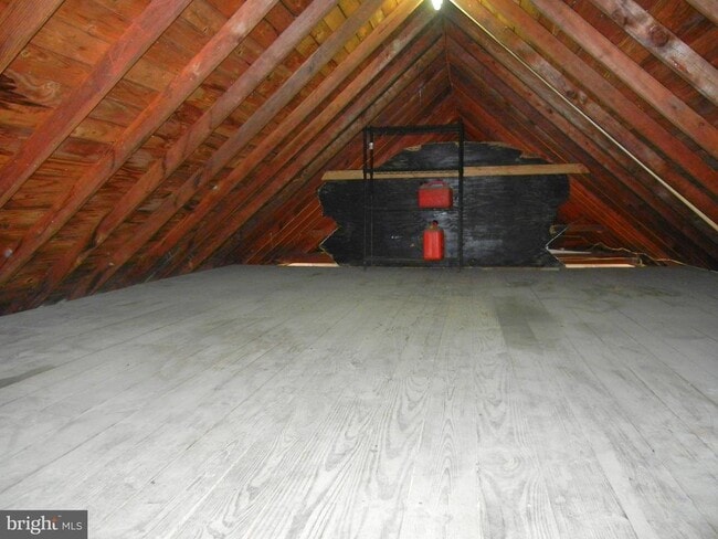 Building Photo - 1616 N Main St