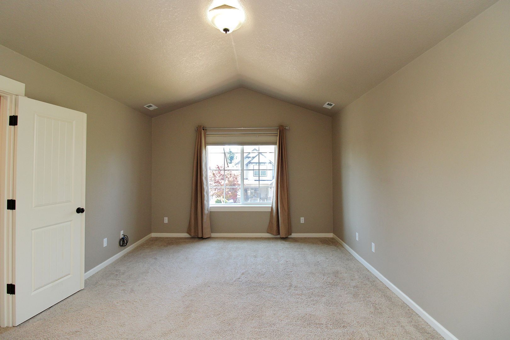 Building Photo - 12654 Pavilion Place