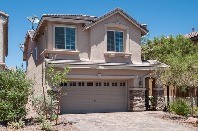 Primary Photo - 10548 Laurelwood Lake Ave