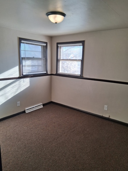 Building Photo - 5733 W Birch Ave