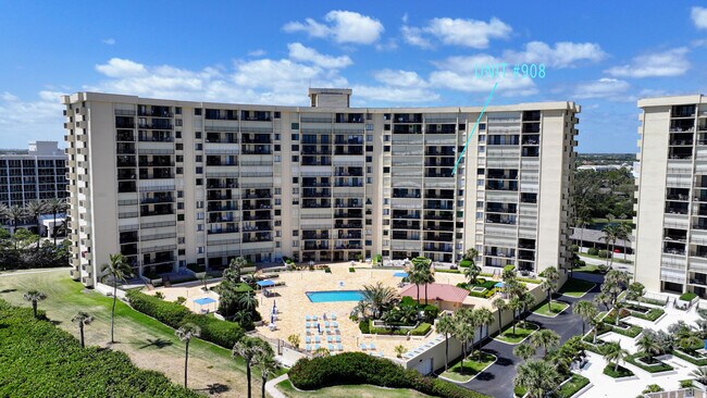 Building Photo - 100 Ocean Trail Way