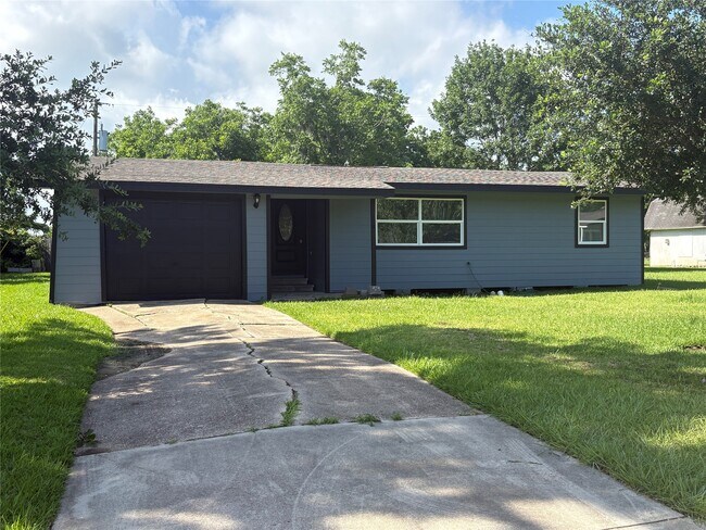Building Photo - 55 Periwinkle Ct