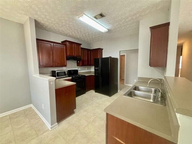 Building Photo - 889 Clairidge Elm Trail SW