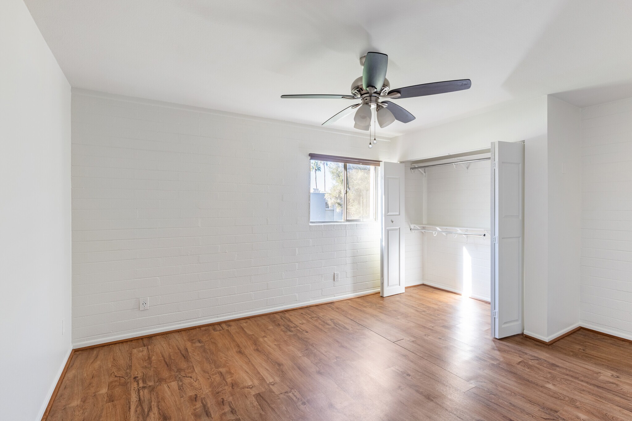 Building Photo - 3737 E Turney Ave