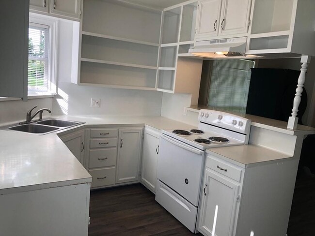 Building Photo - Move in Ready in Central Houston, 2 Bed/1 ...