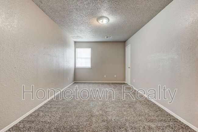 Building Photo - 310 NW 118th St