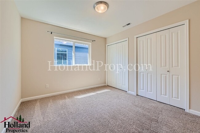 Building Photo - **COMING SOON** Spacious 4-Bedroom Home wi...