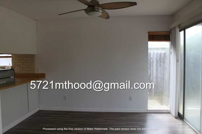 Building Photo - 5721 mount hood court