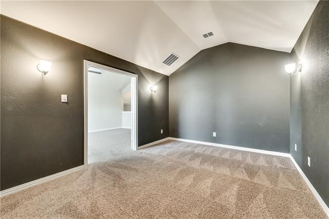 Building Photo - 1404 Nacona Dr