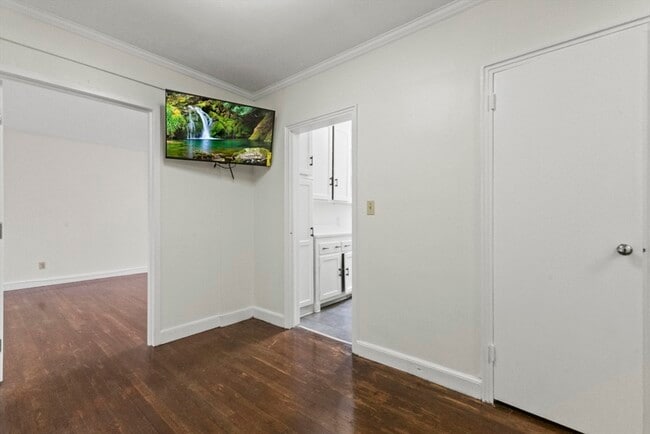 Building Photo - 38-40 Cedar St