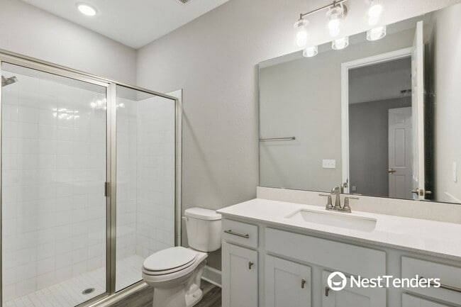 Building Photo - Enjoy Resort-Style Amenities in Beautiful ...
