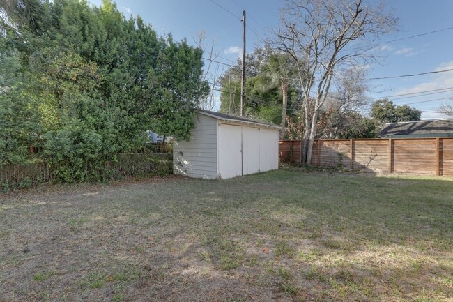 Building Photo - 1704 Edmundshire Rd