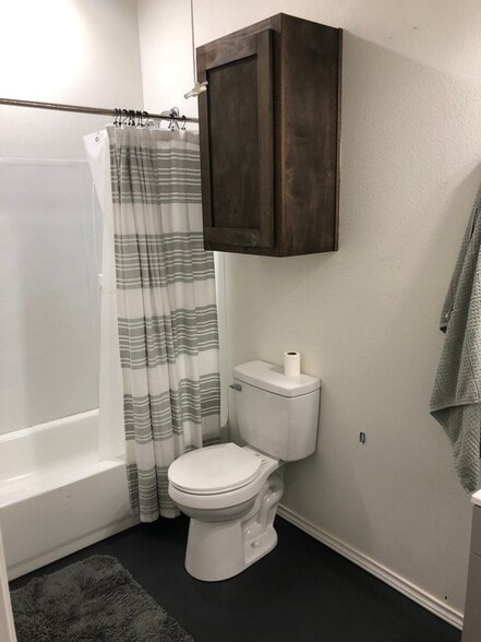 Building Photo - 22404 Matins Ln