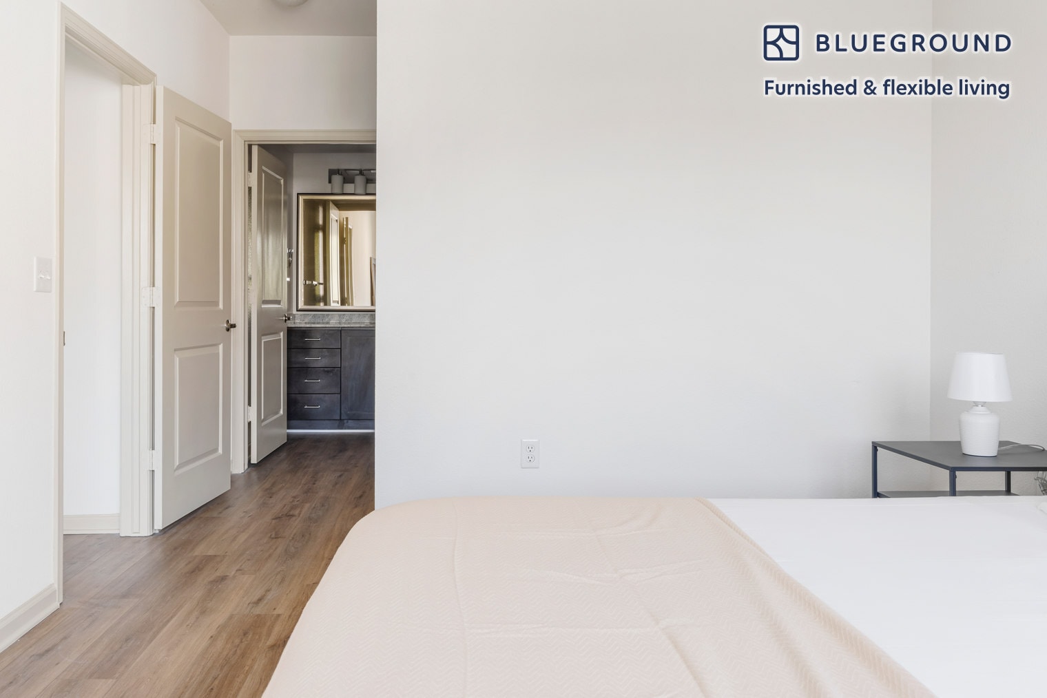 Building Photo - 501 Murphy Ranch Rd