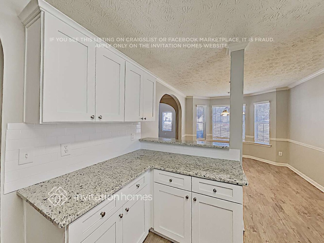 Building Photo - 7005 Duncan Walk