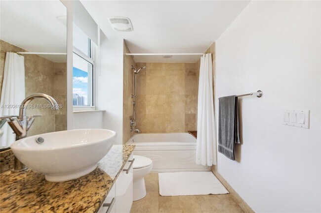 Building Photo - 41 SE 5th St