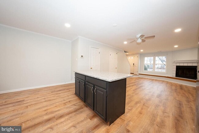 Building Photo - 26 Rampart Dr