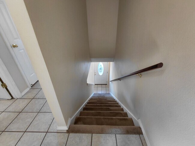 Building Photo - 24444 Sounder Ln