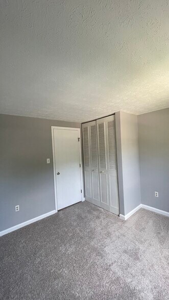 Building Photo - 8559 Wheatfield Way