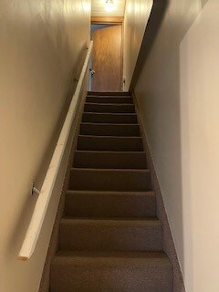 Building Photo - 911 Moorheadville Rd