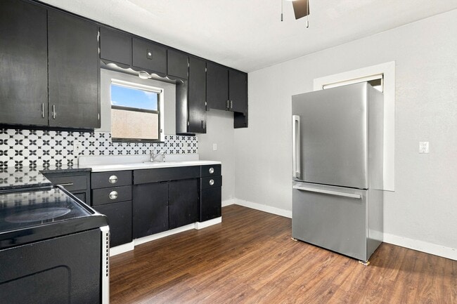 Building Photo - 432 W 2300 N
