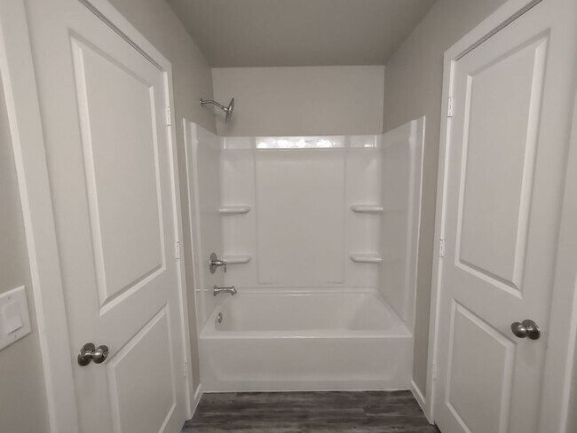 Building Photo - 2120 N Avenue J