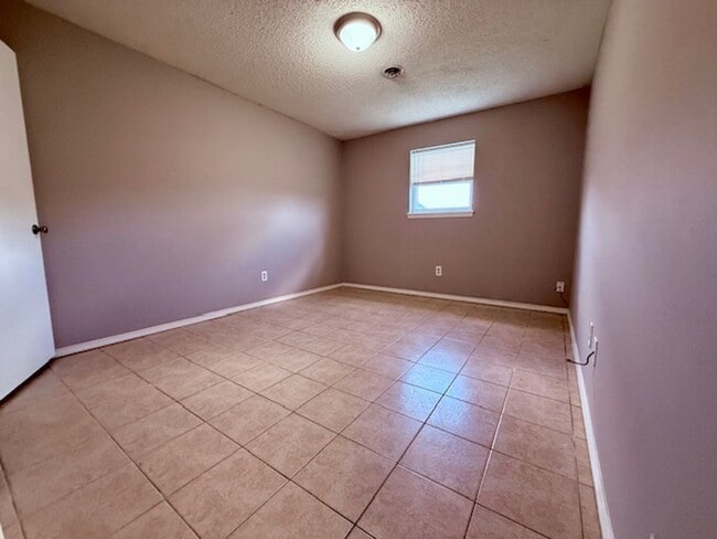 Building Photo - ***1247 W. Sunset***