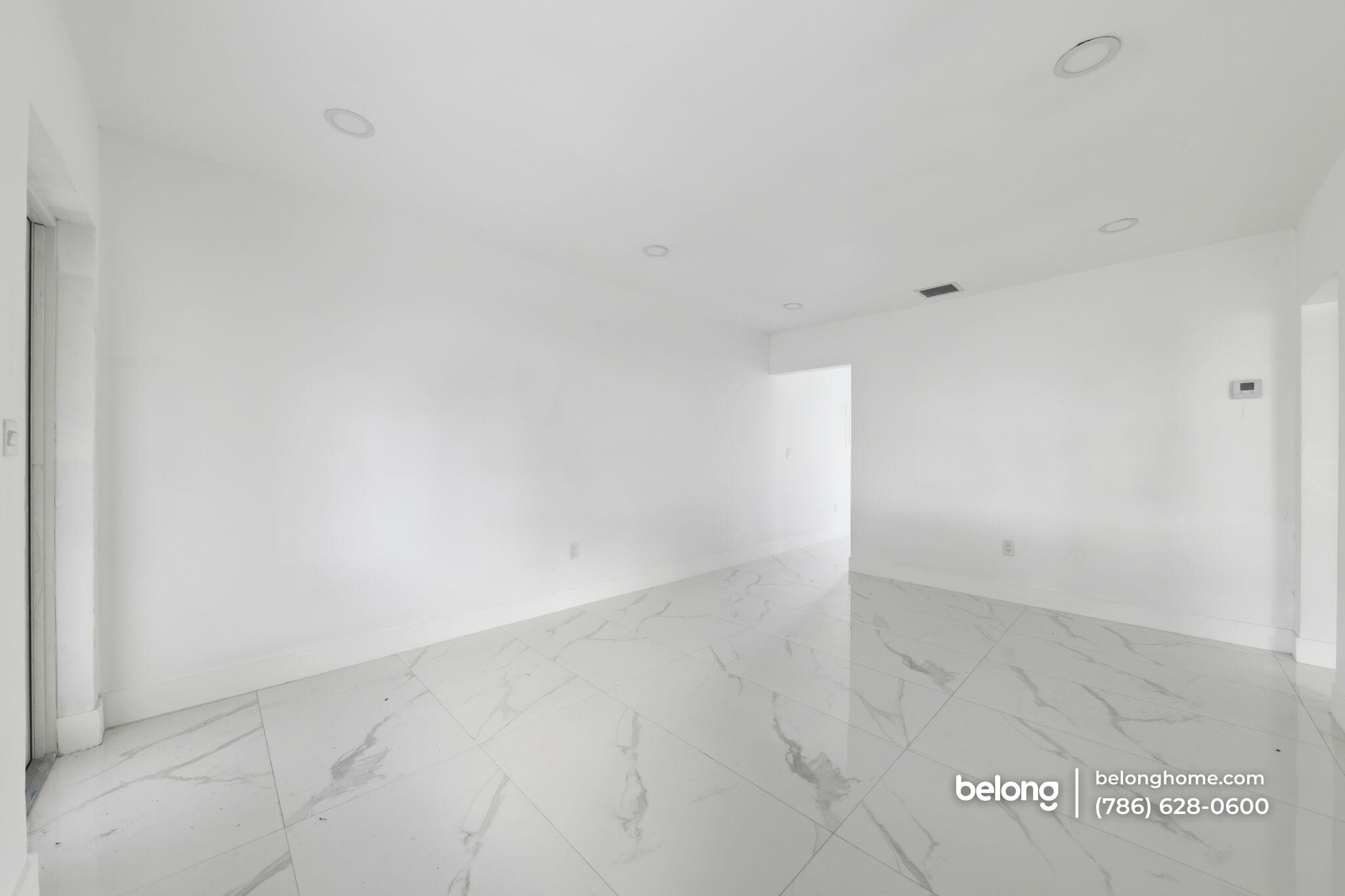 Building Photo - 801 NW 109th St