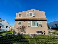 Building Photo - Affordable 1BR/1BA in Schiller Park!