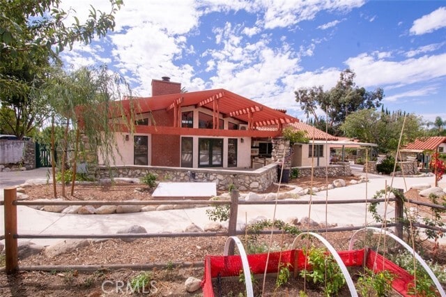 Building Photo - 3643 N Mills Ave