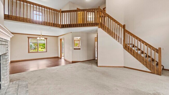 Building Photo - 811 Ivy Creek Cove