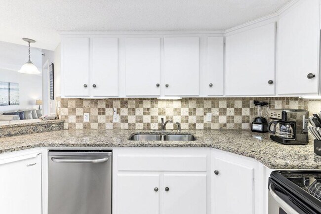 Building Photo - 25020 Perdido Beach Blvd