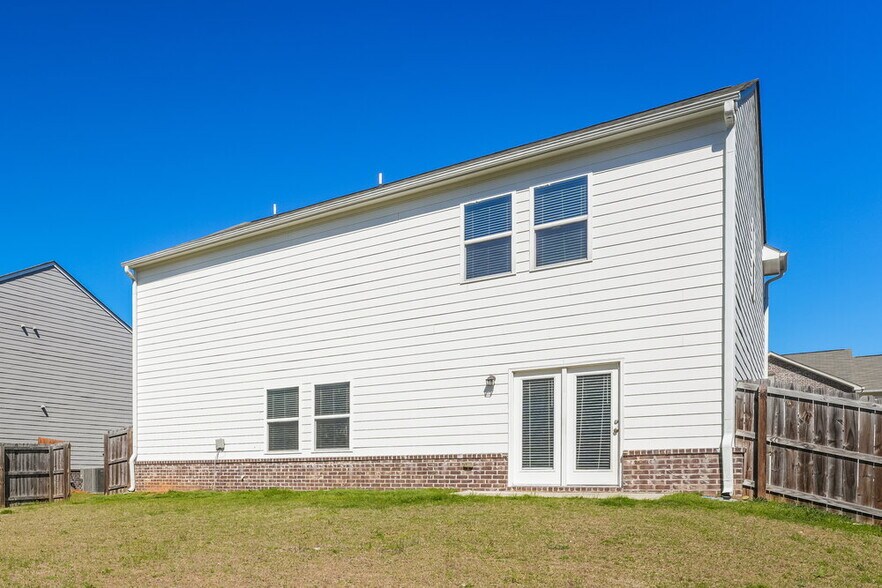 Building Photo - 3775 Place Dr