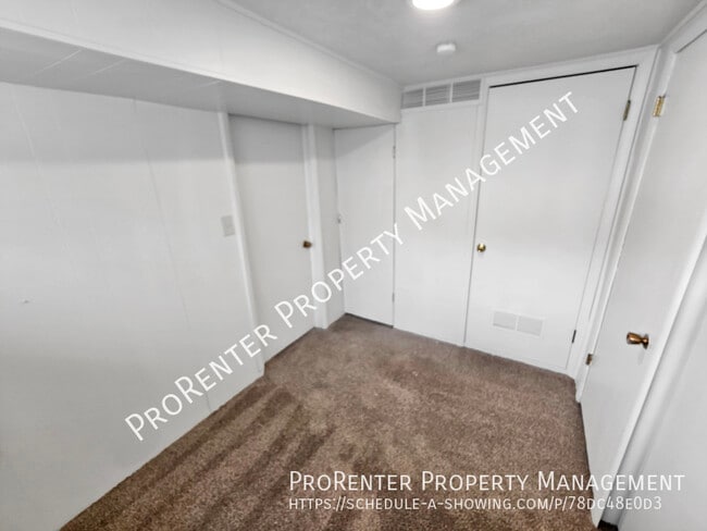 Building Photo - 317 S 300 W